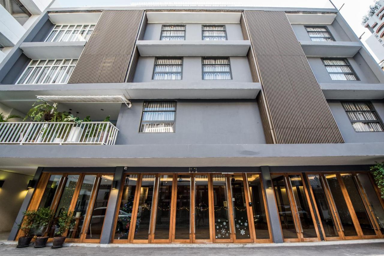 Nimit Boutique Hotel Бангкок Экстерьер фото